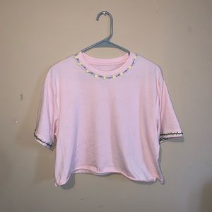 NWOT Cropped hand embroidered flower shirt